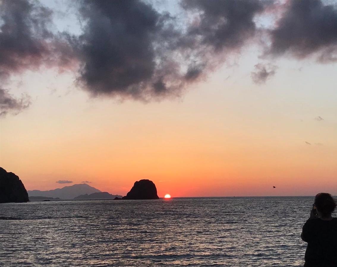 ポロニアAhinosアパートメント エクステリア 写真